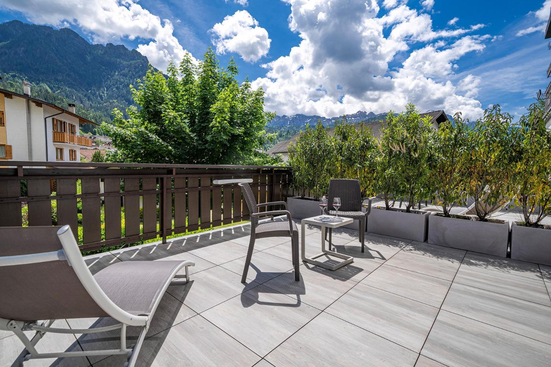 Brunet - The Dolomites Resort Fiera Di Primiero Exterior photo